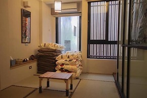 Red House & Old Lane