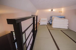 Red House & Old Lane