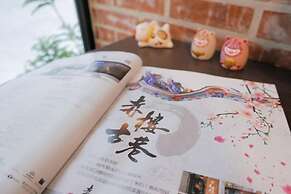 Red House & Old Lane