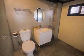 Red House & Old Lane