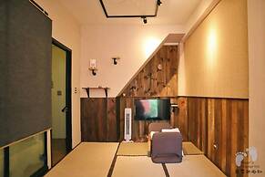 Red House & Old Lane