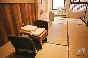 Red House & Old Lane