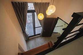 Red House & Old Lane