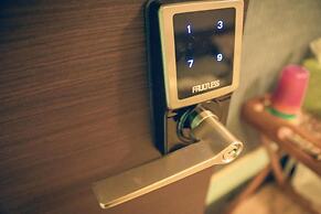 Red House & Old Lane