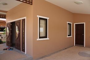 Poonsiri Private Pool Villa Aonang