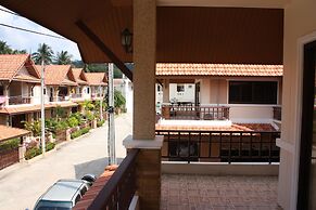 Poonsiri Private Pool Villa Aonang