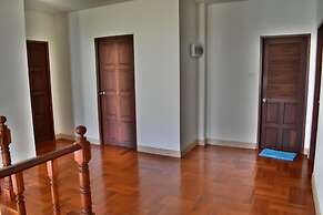 Poonsiri Private Pool Villa Aonang