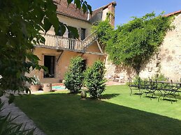 La Maison Jeanne D'arc