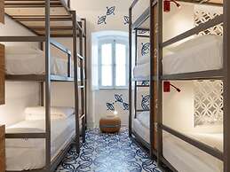 Heaven Inn Évora - Hostel