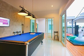 Pooltime Villa