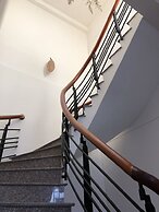 Coffee Shop & Hostel Co Hai