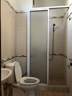 Coffee Shop & Hostel Co Hai