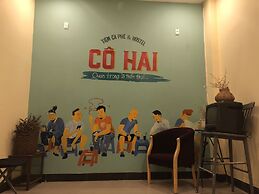 Coffee Shop & Hostel Co Hai