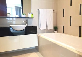 Marc Residence A26-10 by SYNC