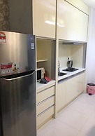 Marc Residence A23-08 by SYNC