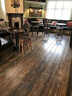 The Kings Arms Hotel