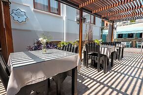 Delight Deluxe Hotel and Spa