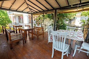 Delight Deluxe Hotel and Spa