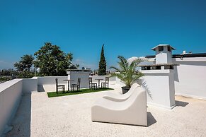 Delight Deluxe Hotel and Spa