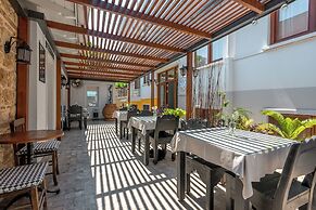 Delight Deluxe Hotel and Spa