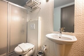 Delight Deluxe Hotel and Spa