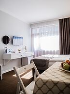 Delight Deluxe Hotel and Spa