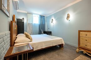 Delight Deluxe Hotel and Spa