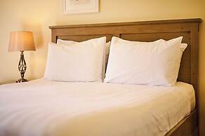 COMIS Hotel & Golf Resort