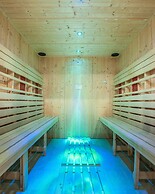 COMIS Hotel & Golf Resort