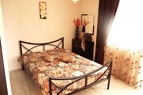 Cozy Apartment near Varna Sea Garden