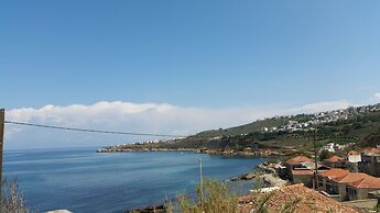 Amazing Sea View Apartment- Adults Only