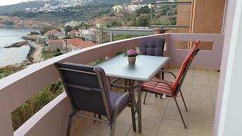 Amazing Sea View Apartment- Adults Only