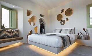 Aeon Suites - Adults Only