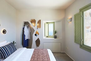 Aeon Suites - Adults Only