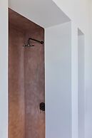 Aeon Suites - Adults Only