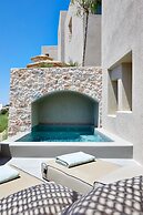 Aeon Suites - Adults Only