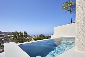 Aeon Suites - Adults Only