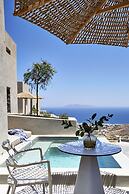 Aeon Suites - Adults Only