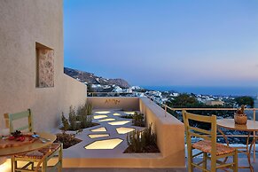 Aeon Suites - Adults Only