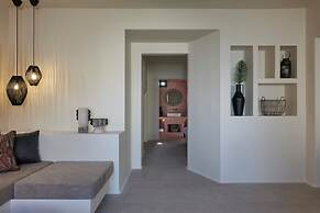 Aeon Suites - Adults Only