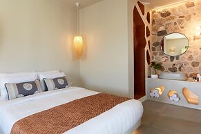 Aeon Suites - Adults Only