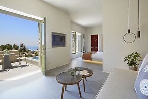 Aeon Suites - Adults Only