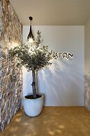Aeon Suites - Adults Only