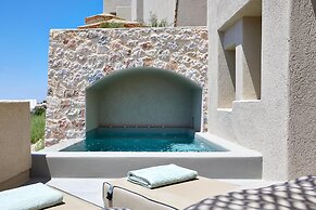 Aeon Suites - Adults Only