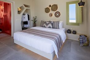 Aeon Suites - Adults Only