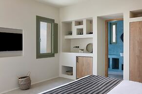 Aeon Suites - Adults Only