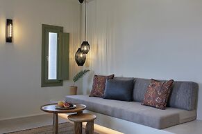 Aeon Suites - Adults Only