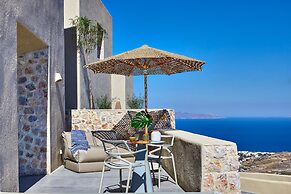 Aeon Suites - Adults Only