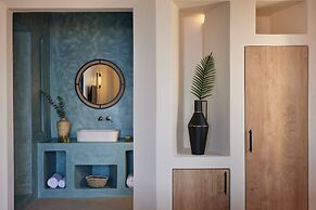 Aeon Suites - Adults Only