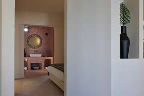 Aeon Suites - Adults Only